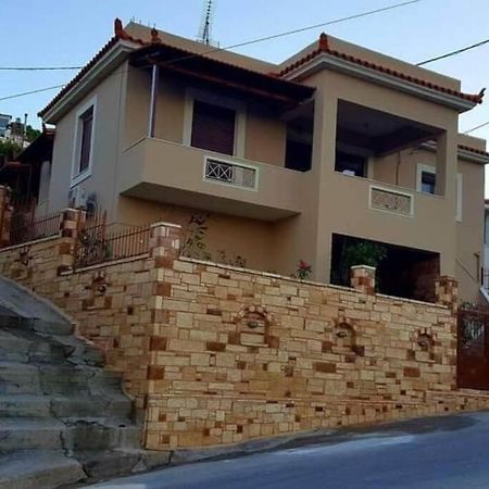 Gavrilis Apartments Nenita Exterior photo